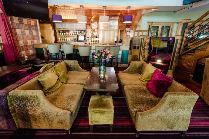 Imagen del bar/restaurante del Hotel Carnegie Court. Foto 9
