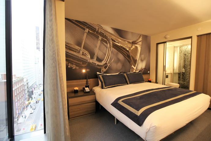 Imagen de la habitación del Hotel Carnegie. Foto 9