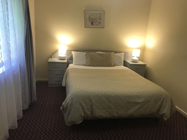 Imagen de la habitación del Hotel Carnegie Motor Inn. Foto 8
