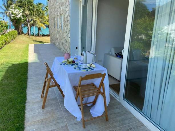Imagen de los exteriores del Hotel Carneiros Flat Praia. Foto 11
