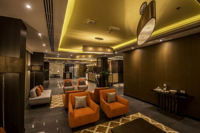 Imagen de los interiores del Hotel Carnelian By Glory Bower. Foto 18