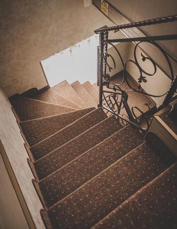 Imagen de los interiores del Hotel Carnival, Oradea. Foto 6