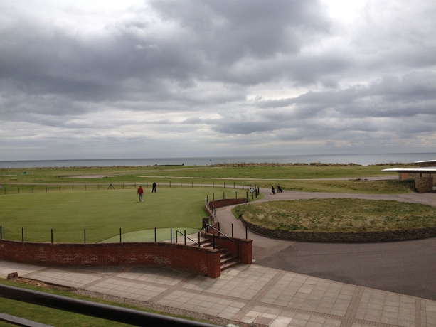 Imagen de la habitación del Hotel Carnoustie Golf. Foto 2