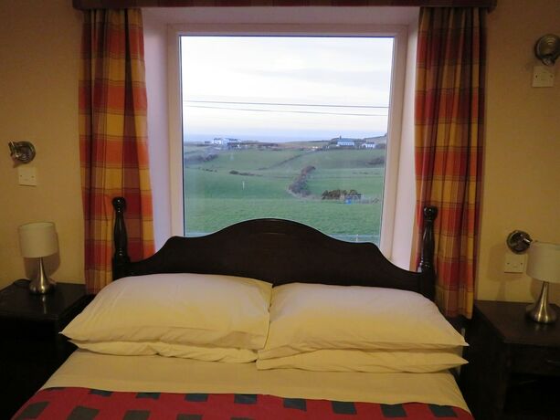 Imagen de la habitación del Hotel Carnside Guest House. Foto 11