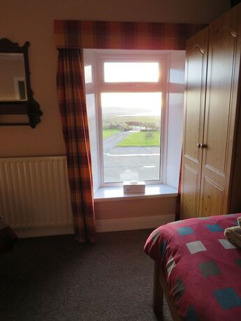 Imagen de la habitación del Hotel Carnside Guest House. Foto 18