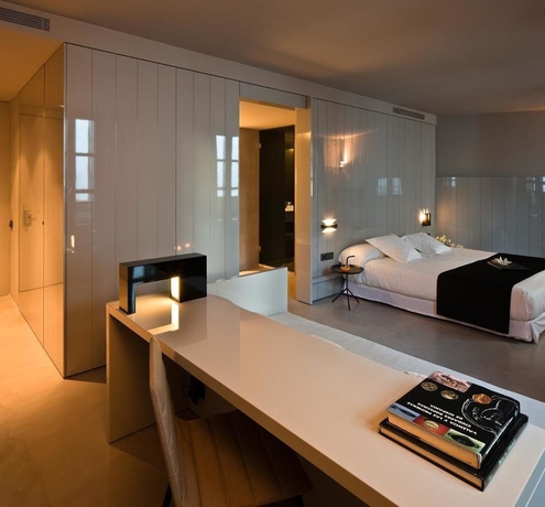 Imagen de la habitación del Hotel Caro, Valencia. Foto 5