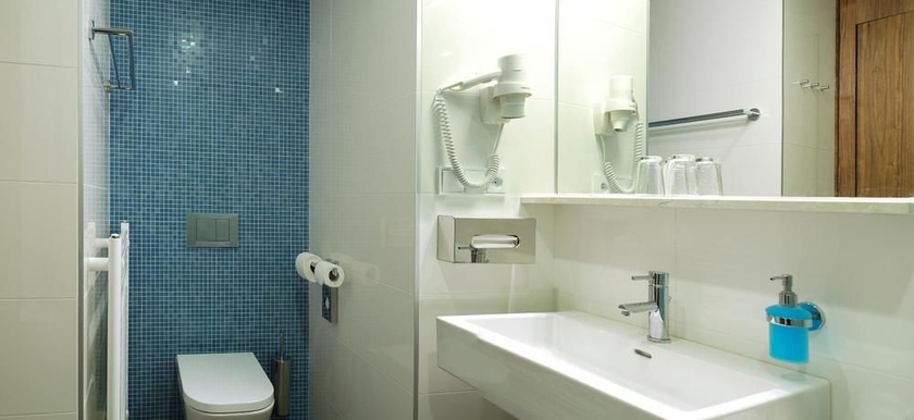 Imagen de la habitación del Hotel Carol, Praga. Foto 5