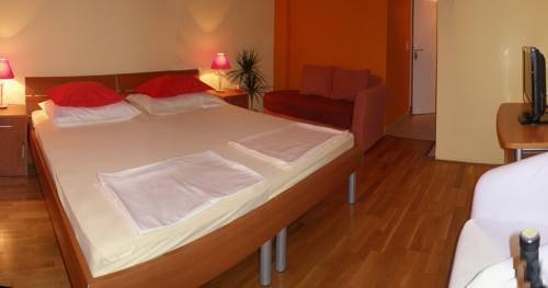 Imagen general del Hotel Carol Rooms. Foto 9