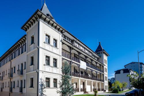Imagen general del Hotel Carolin, Caciulata. Foto 1