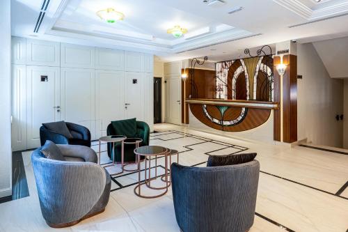 Imagen general del Hotel Carolin, Caciulata. Foto 4