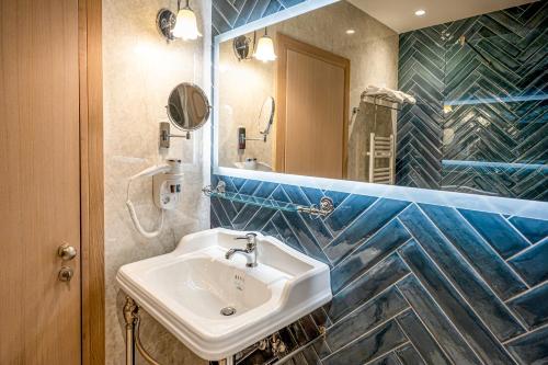 Imagen de la habitación del Hotel Carolin, Caciulata. Foto 19
