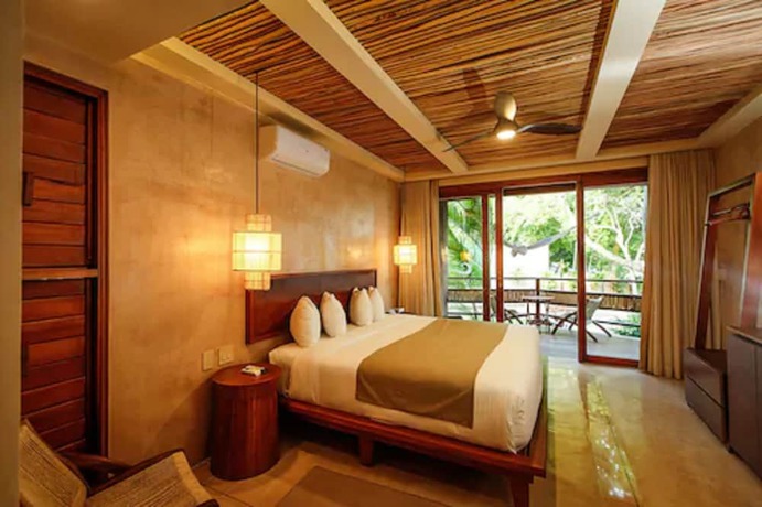 Imagen de la habitación del Hotel Carolina Bacalar. Foto 16