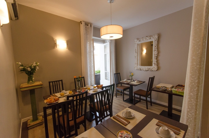 Imagen del bar/restaurante del Hotel Carolina, Cannes. Foto 3