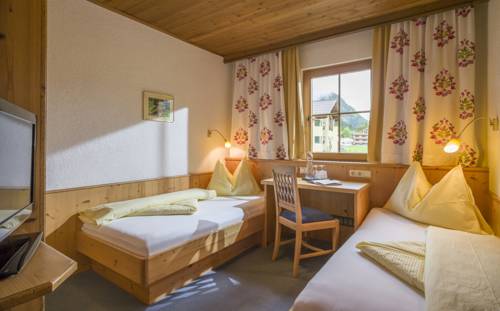 Imagen de la habitación del Hotel Caroline, Eben am Achensee. Foto 7