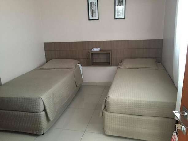 Imagen general del Hotel Caroline, Teresina. Foto 4