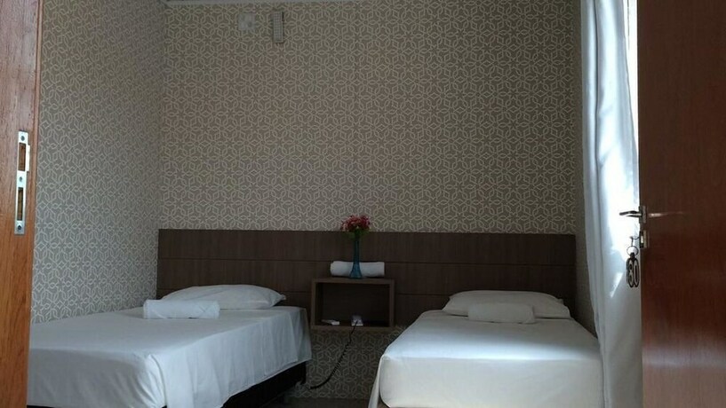Imagen de la habitación del Hotel Caroline, Teresina. Foto 24