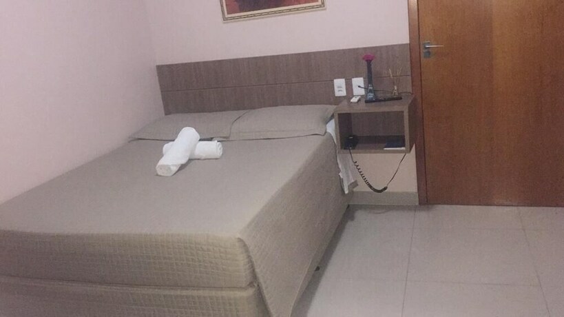Imagen de la habitación del Hotel Caroline, Teresina. Foto 30