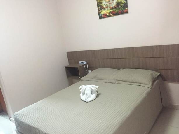 Imagen de la habitación del Hotel Caroline, Teresina. Foto 34