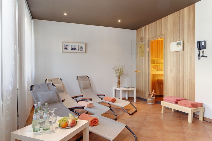 Imagen de la piscina del Hotel Carolinenhof Hotel. Foto 16