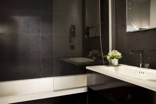 Imagen de la habitación del Hotel Caron Le Marais. Foto 4