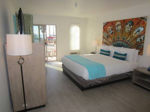 Imagen general del Hotel Carousel Beach Inn. Foto 1