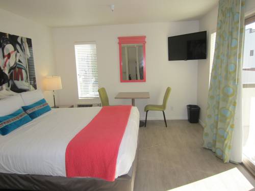 Imagen de la habitación del Hotel Carousel Beach Inn. Foto 14