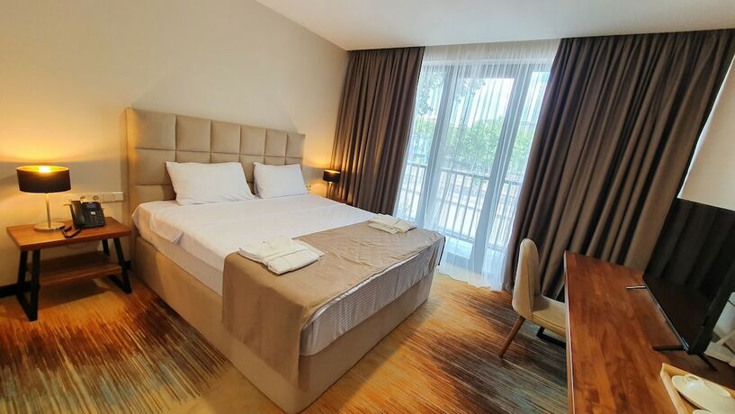 Imagen de la habitación del Hotel Carousel, Tbilisi. Foto 16