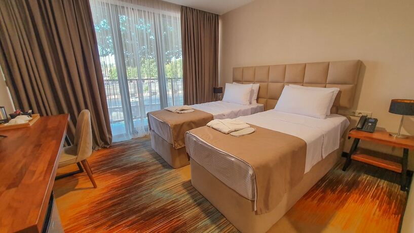 Imagen de la habitación del Hotel Carousel, Tbilisi. Foto 18