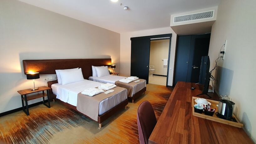 Imagen de la habitación del Hotel Carousel, Tbilisi. Foto 20