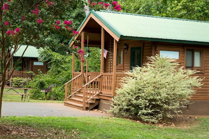 Imagen general del Hotel Carowinds Camp Wilderness. Foto 3