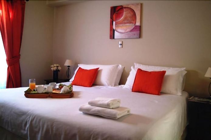 Imagen de la habitación del Hotel Carpa Manzano. Foto 10