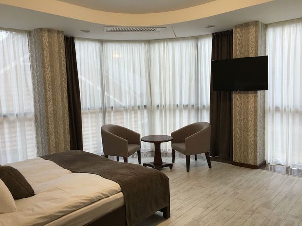 Imagen de la habitación del Hotel Carparosa. Foto 8