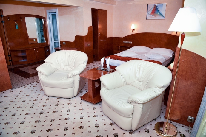 Imagen de la habitación del Hotel Carpati Baia Mare. Foto 4