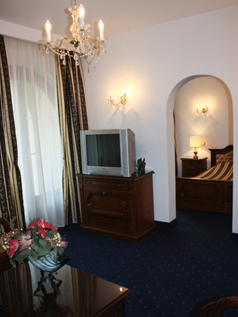 Imagen de la habitación del Hotel Carpati. Foto 2