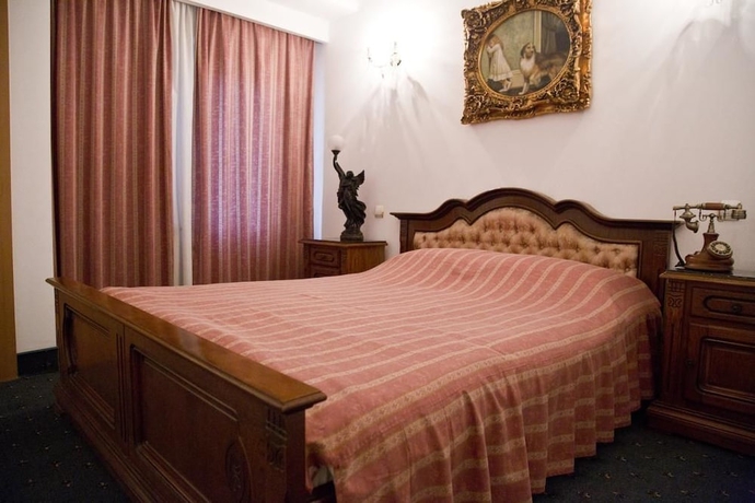 Imagen de la habitación del Hotel Carpati. Foto 4