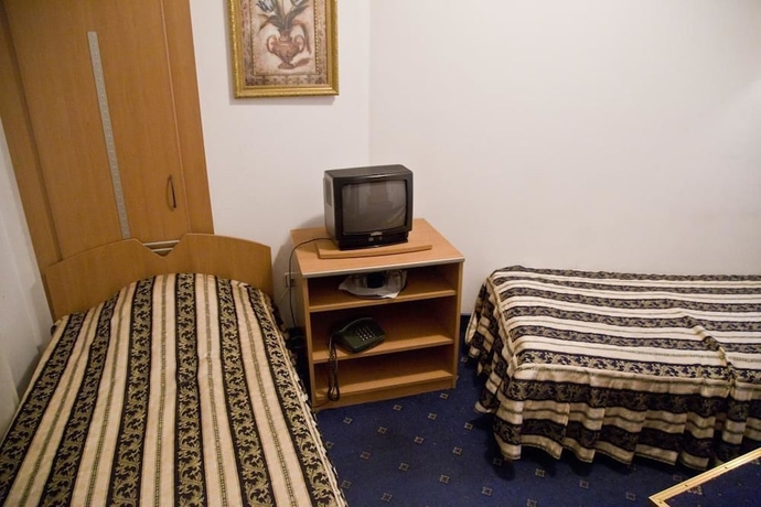 Imagen de la habitación del Hotel Carpati. Foto 7