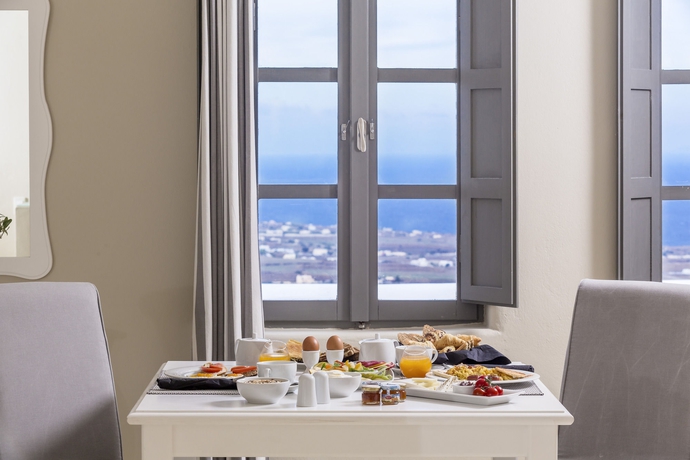 Imagen de la habitación del Hotel Carpe Diem Santorini. Foto 5