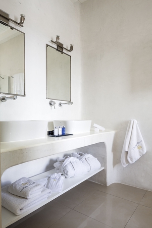 Imagen de la habitación del Hotel Carpe Diem Santorini. Foto 9