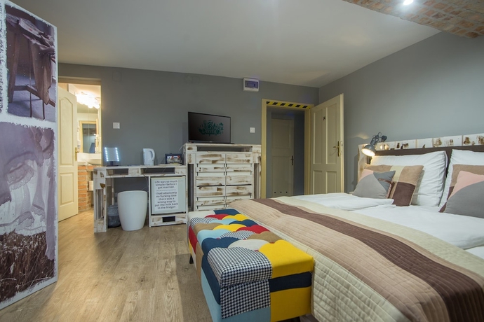 Imagen de la habitación del Hotel Carpe Diem - Sissi. Foto 16