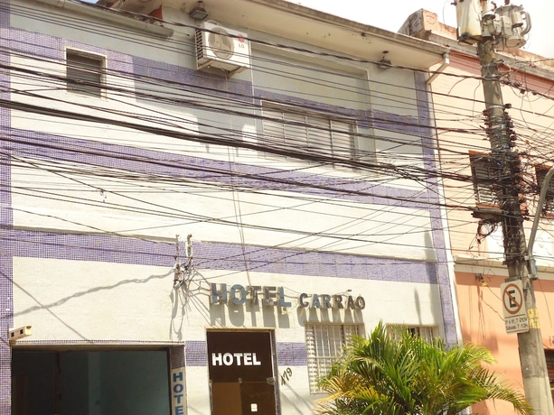 Imagen de los exteriores del Hotel Carrao. Foto 13