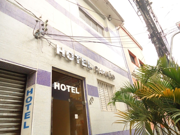 Imagen de los exteriores del Hotel Carrao. Foto 14