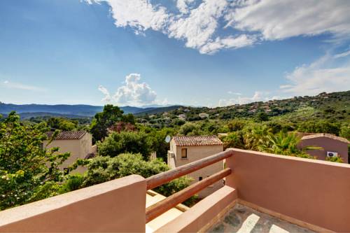 Imagen de la habitación del Hotel Carre Noir. Foto 5