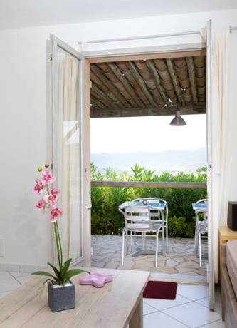 Imagen de la habitación del Hotel Carre Noir. Foto 12