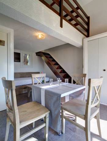 Imagen de la habitación del Hotel Carre Noir. Foto 16