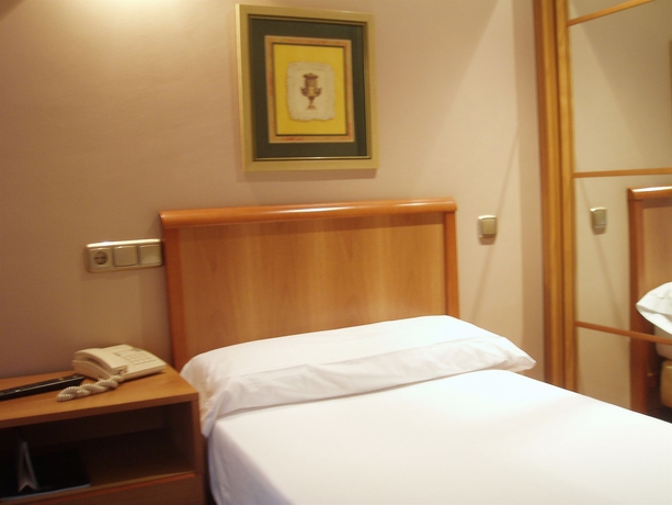 Imagen de la habitación del Hotel Carreño. Foto 5