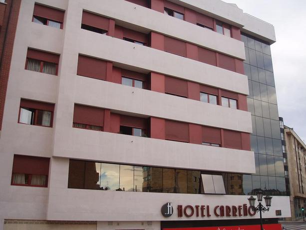 Imagen de los exteriores del Hotel Carre&ntilde;o. Foto 11