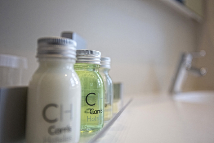 Imagen de la habitación del Hotel Carr&iacute;s Cardenal Quevedo. Foto 7