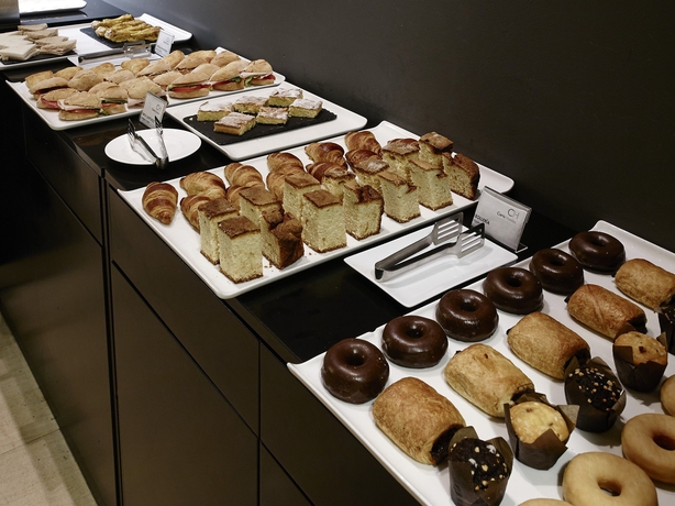 Imagen del bar/restaurante del Hotel Carr&iacute;s Cardenal Quevedo. Foto 4