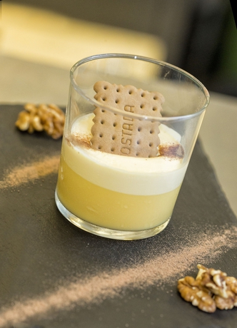 Imagen del bar/restaurante del Hotel Carrís Marineda. Foto 6