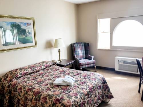 Imagen de la habitación del Hotel Carriage House Country Club. Foto 1